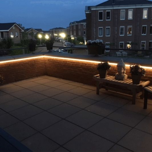 Ledstrip hoekprofiel 1 meter ronde afdekkap breed 30 mm