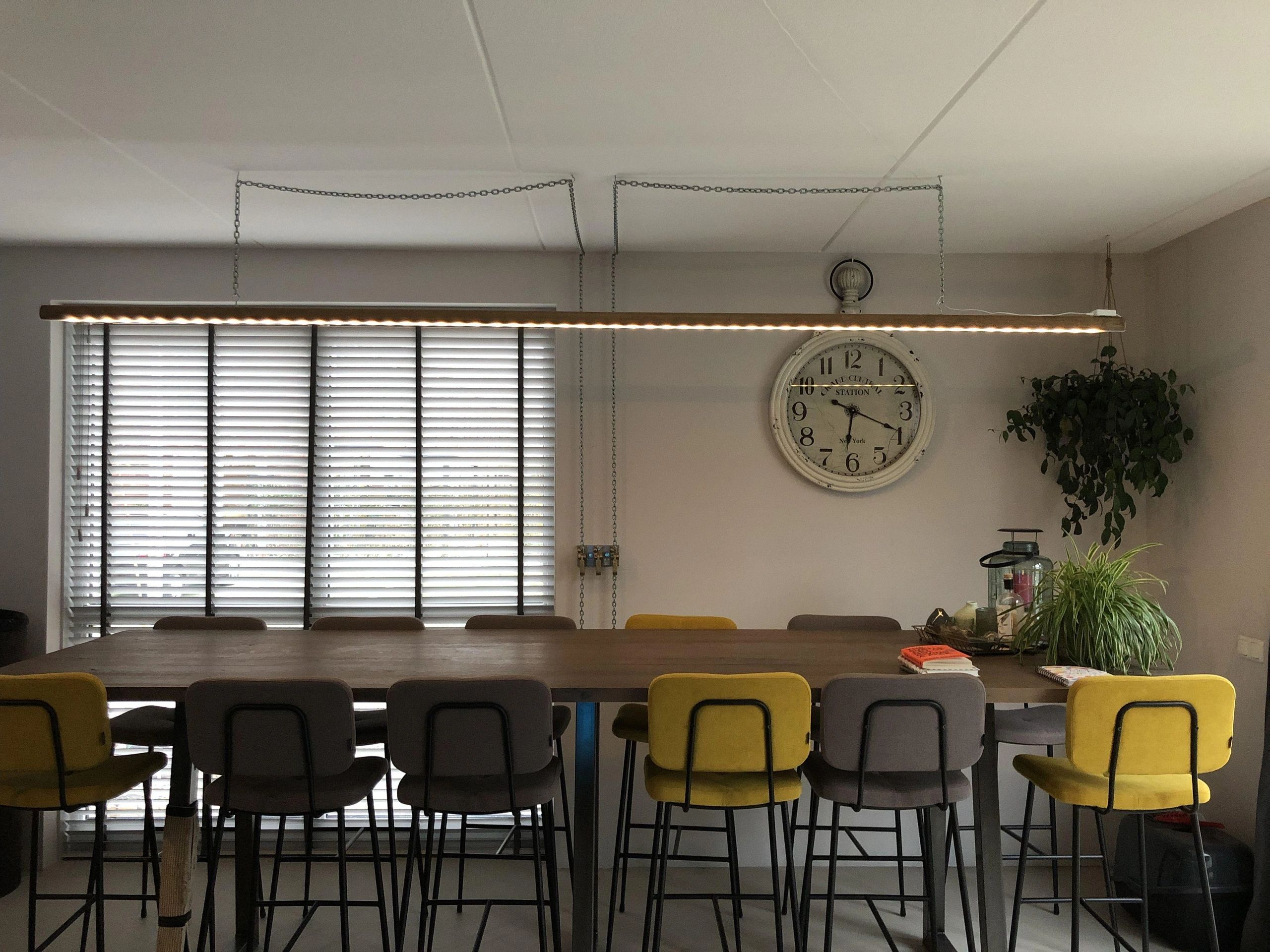 Led profiel 4 meter opbouw breed laag 10 mm