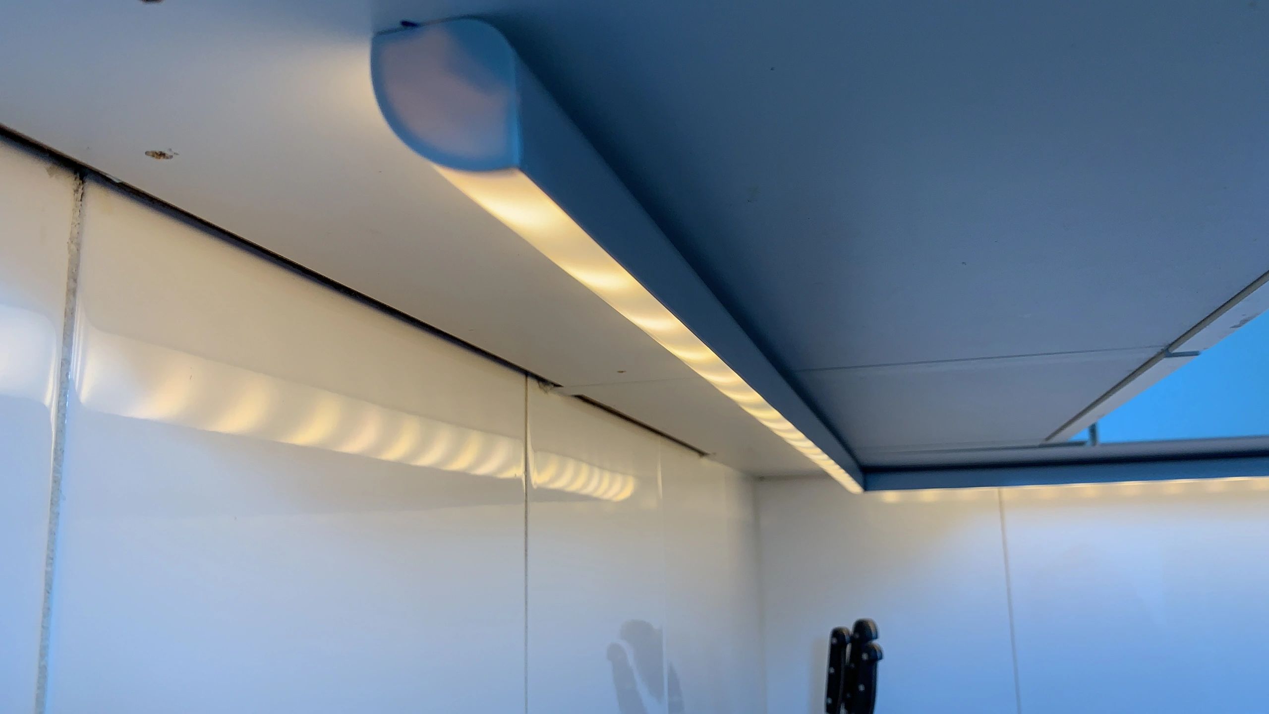 Ledstrip hoekprofiel 1,5 meter ronde afdekkap breed 30 mm