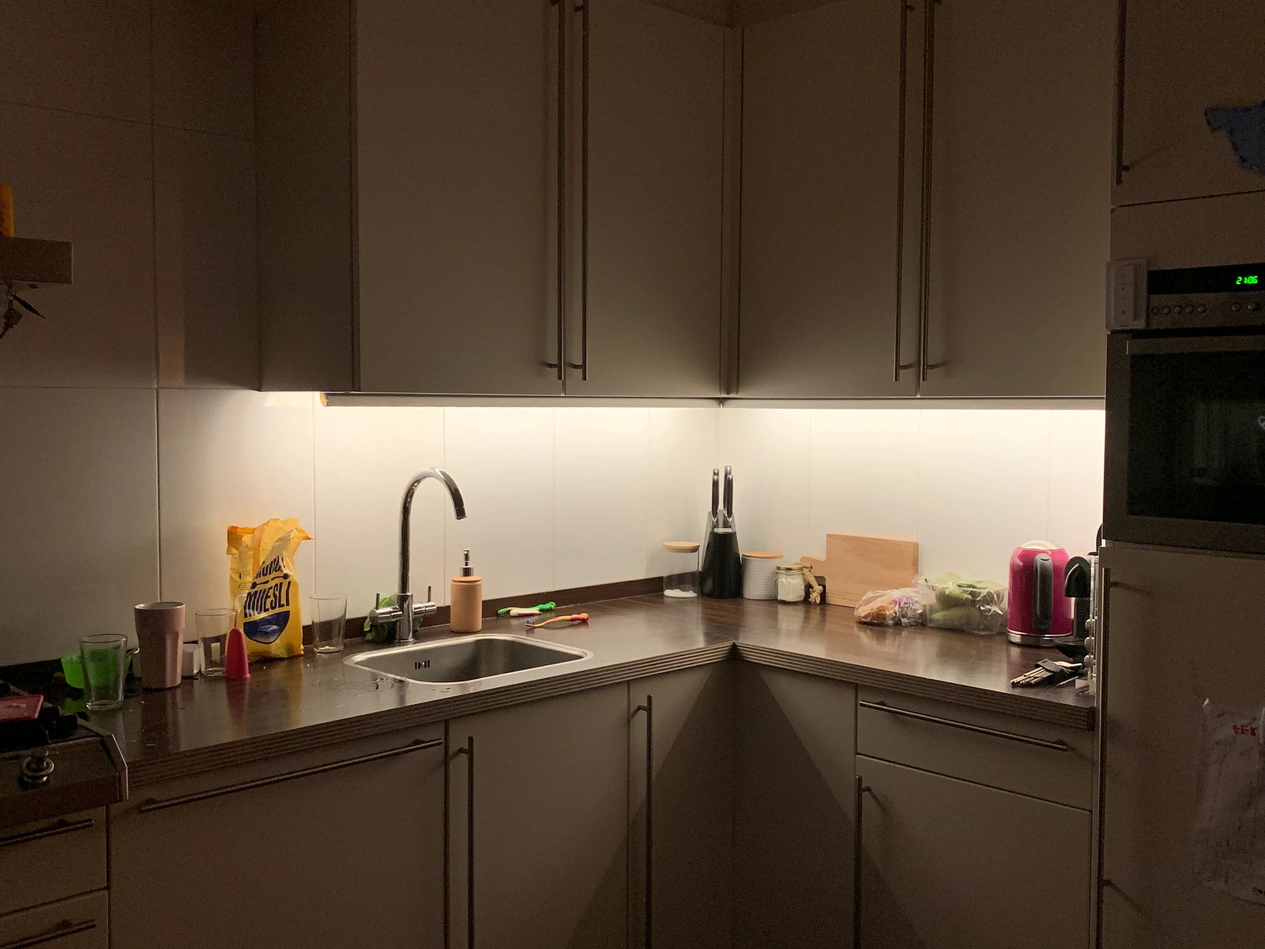 Ledstrip hoekprofiel 1,5 meter ronde afdekkap breed 30 mm