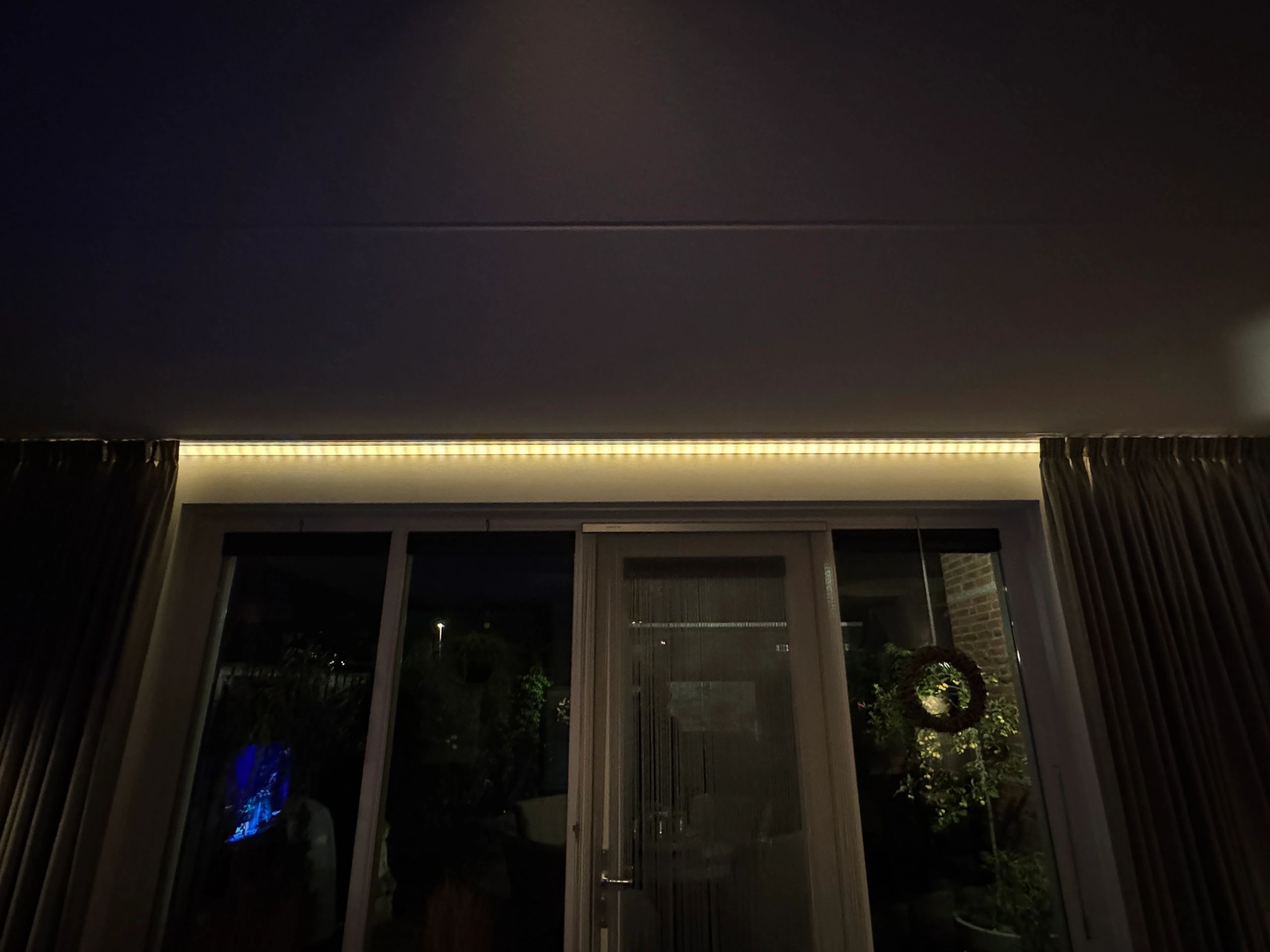 Ledstrip hoekprofiel 1,5 meter ronde afdekkap breed 30 mm