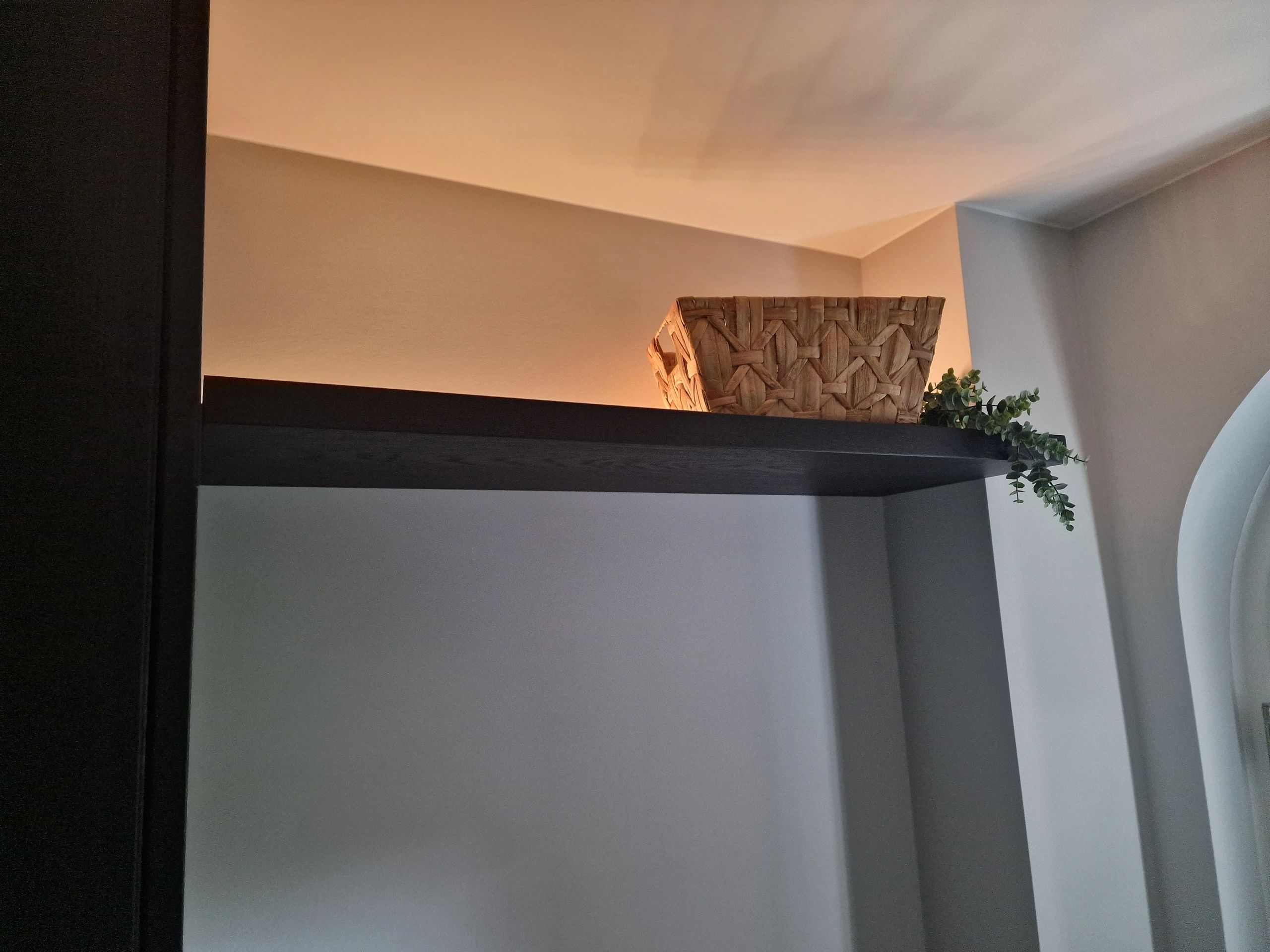 Ledstrip profiel hoek in zwart - Slim line - compleet inclusief afdekkap 1 meter